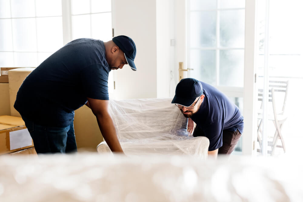 Avoiding Scams When Hiring A Moving Company